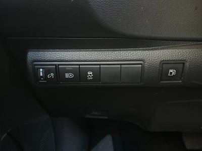 2025 Toyota Corolla Hybrid SE