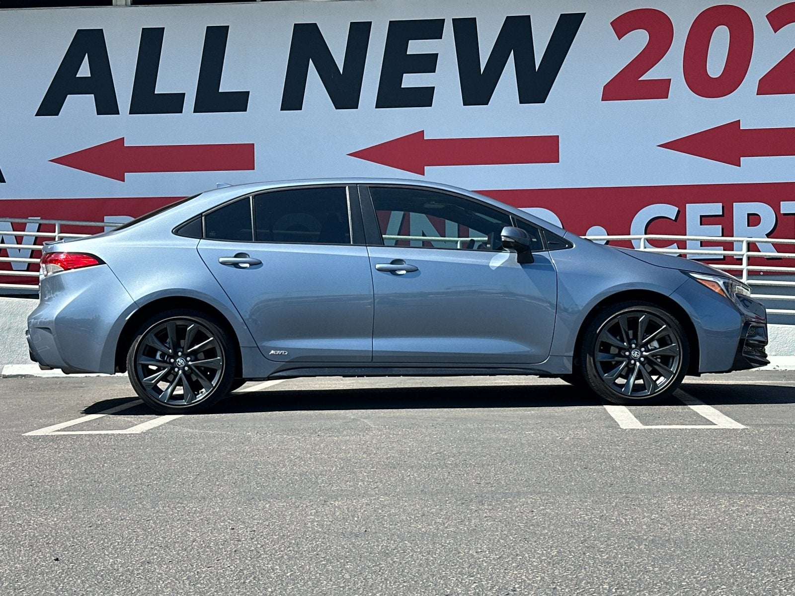 2025 Toyota Corolla Hybrid SE