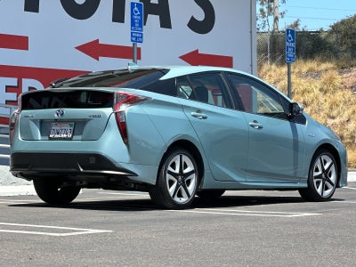 2016 Toyota Prius Four Touring