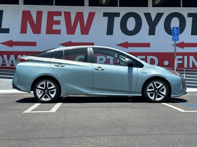 2016 Toyota Prius Four Touring