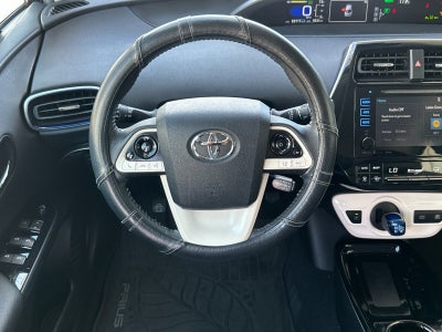 2017 Toyota Prius Three Touring