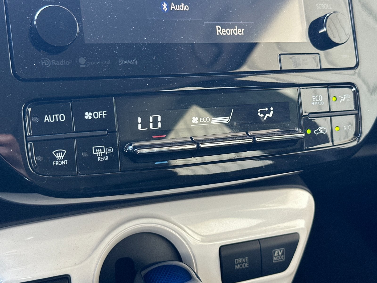 2017 Toyota Prius Three Touring