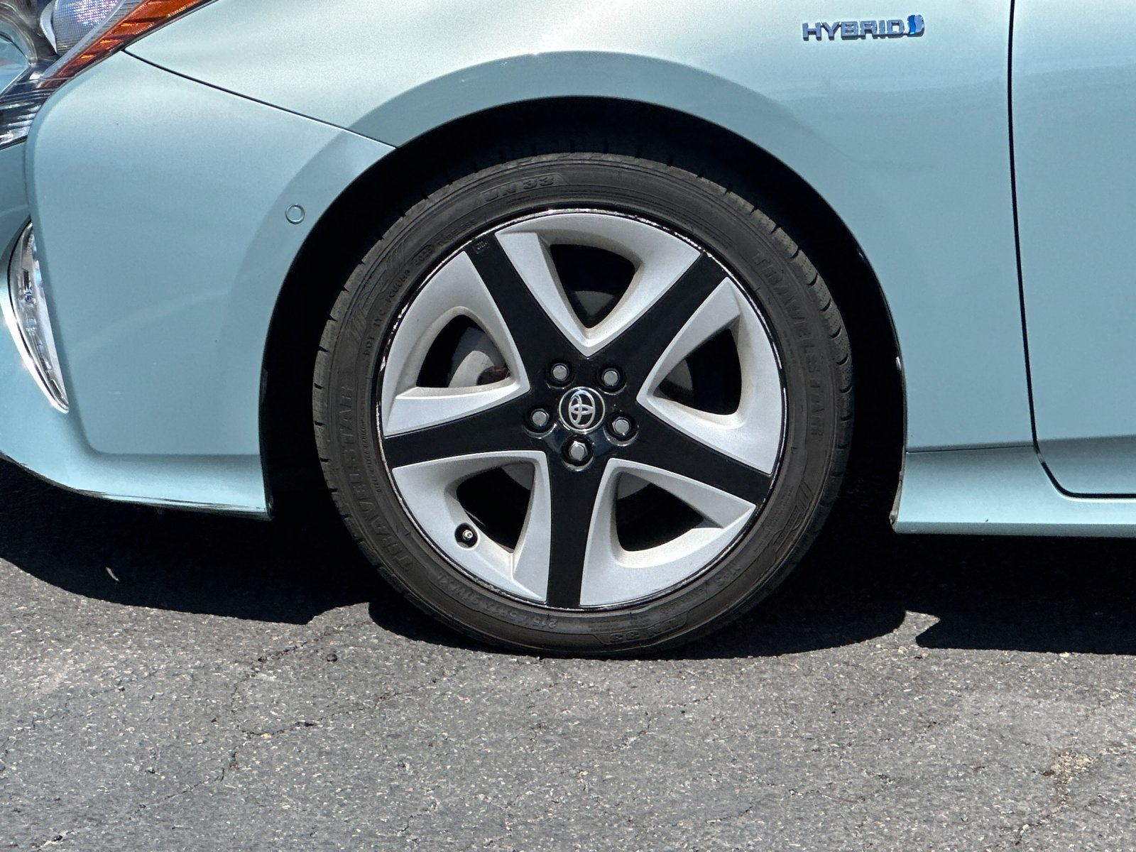 2017 Toyota Prius Three Touring