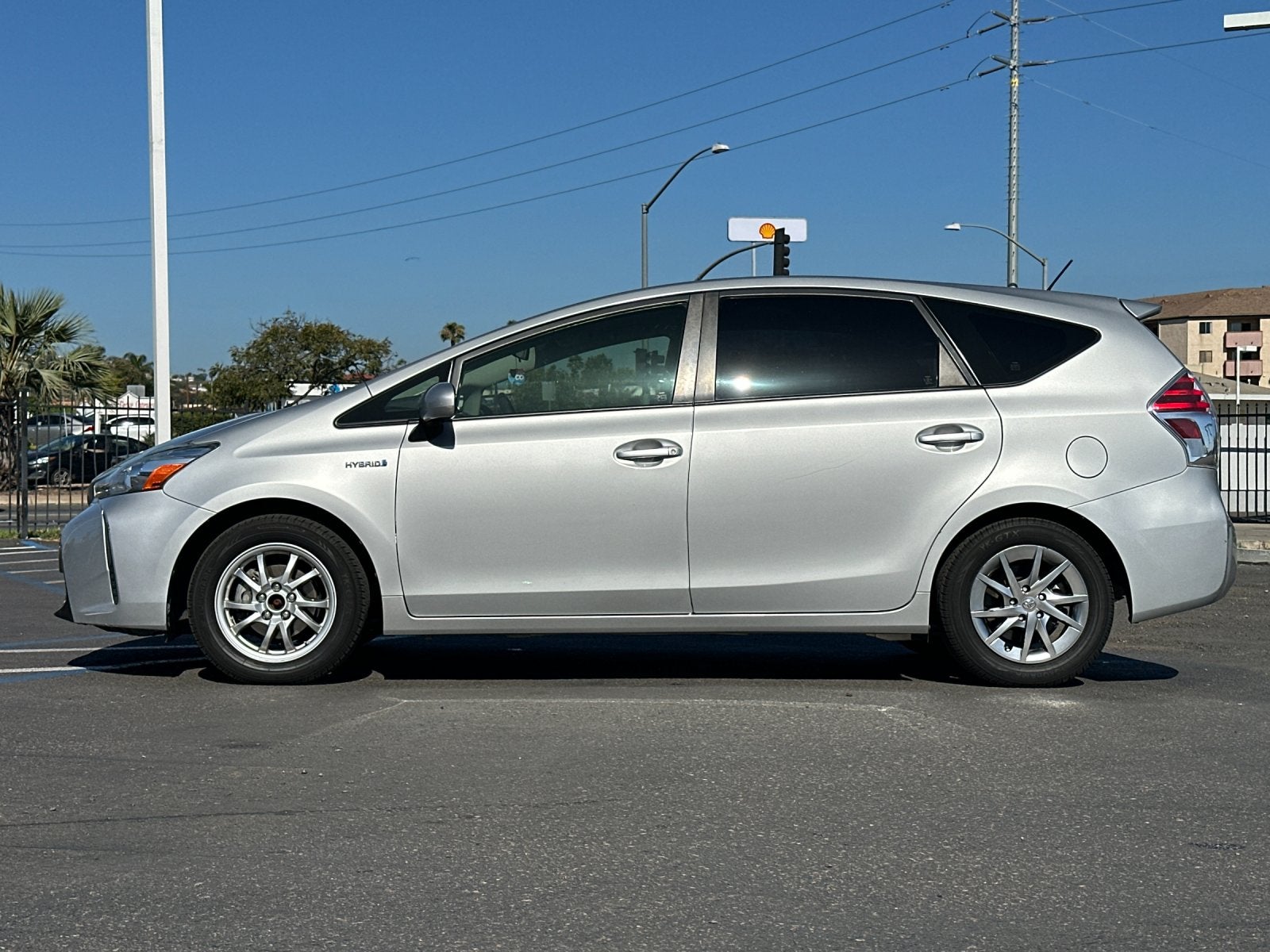 2015 Toyota Prius v Two