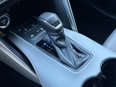 2023 Toyota Venza LE