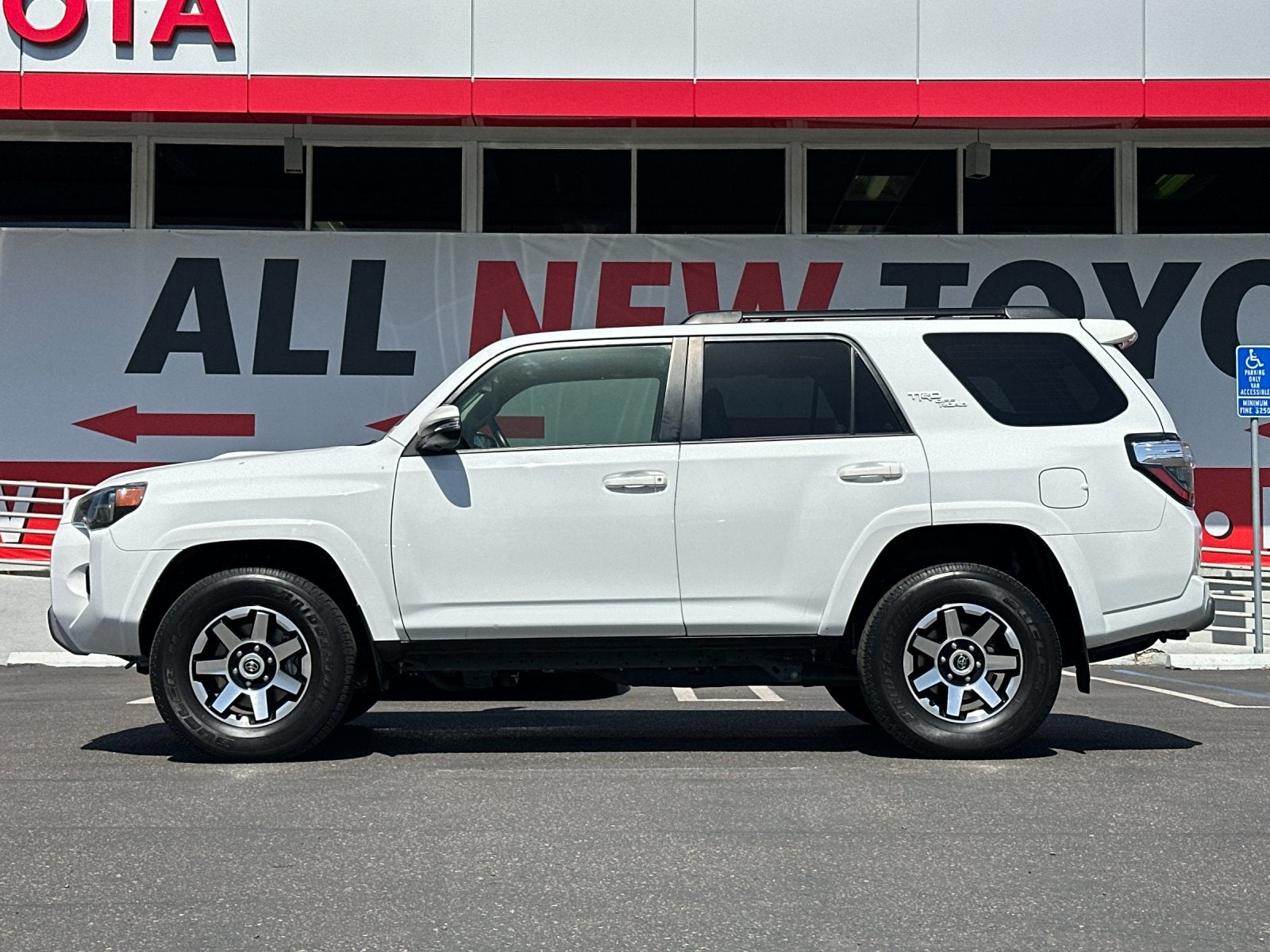 2024 Toyota 4Runner TRD Off-Road Premium