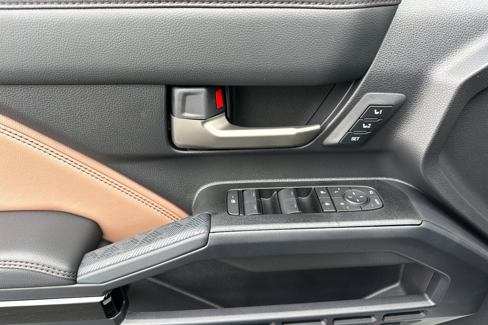 2026 Toyota 4Runner i-FORCE MAX Hybrid Limited
