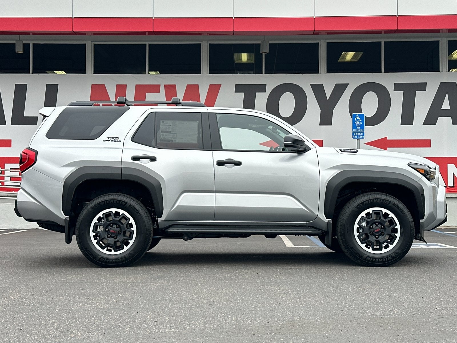 2026 Toyota 4Runner i-FORCE MAX Hybrid TRD Off Road