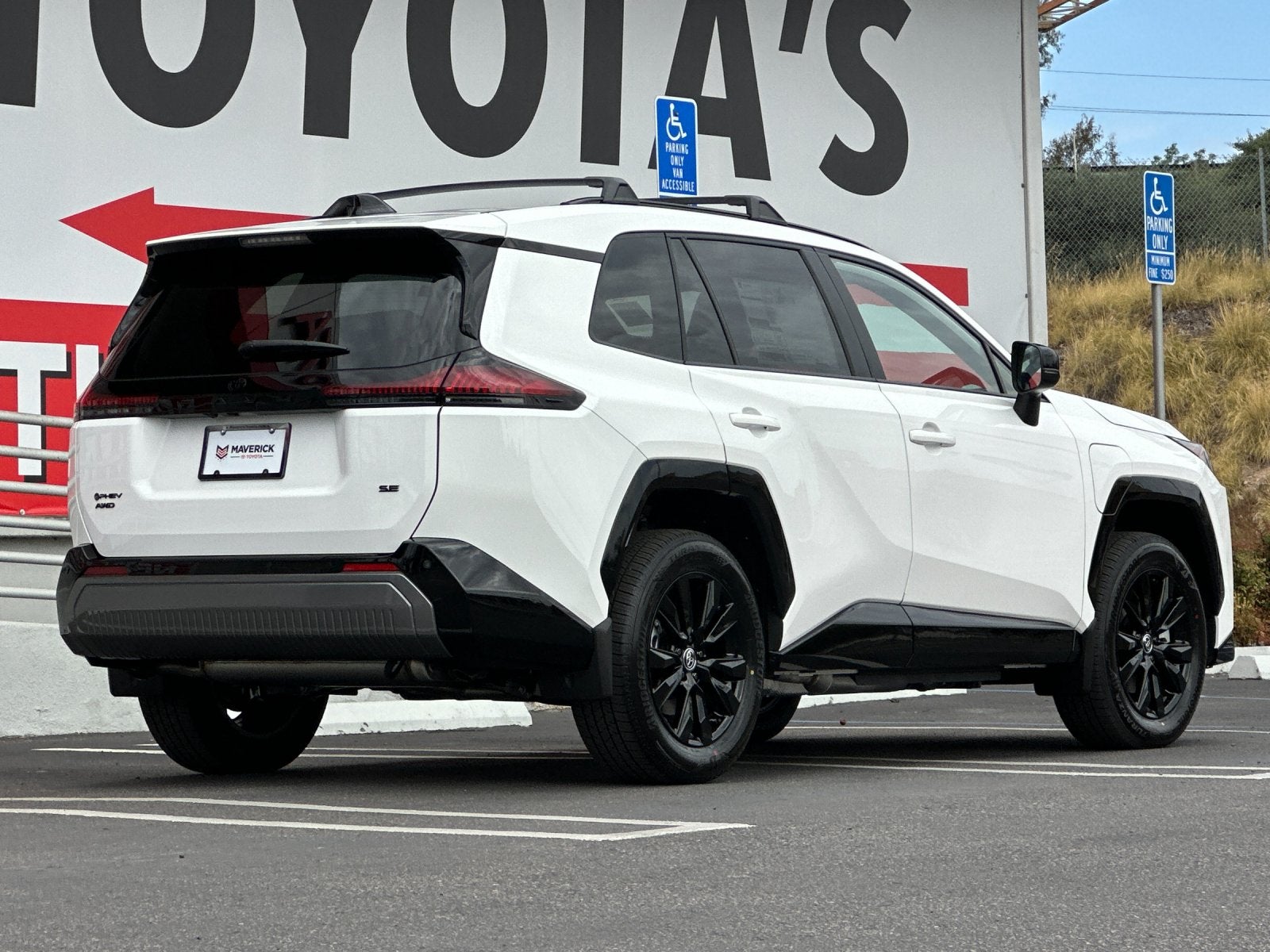 2026 Toyota RAV4 Plug-In Hybrid SE