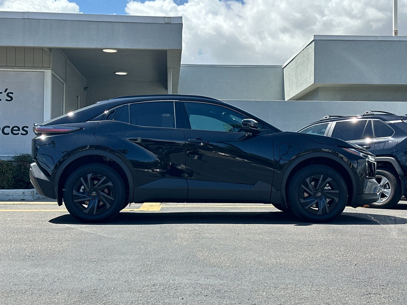 2026 Toyota C-HR SE