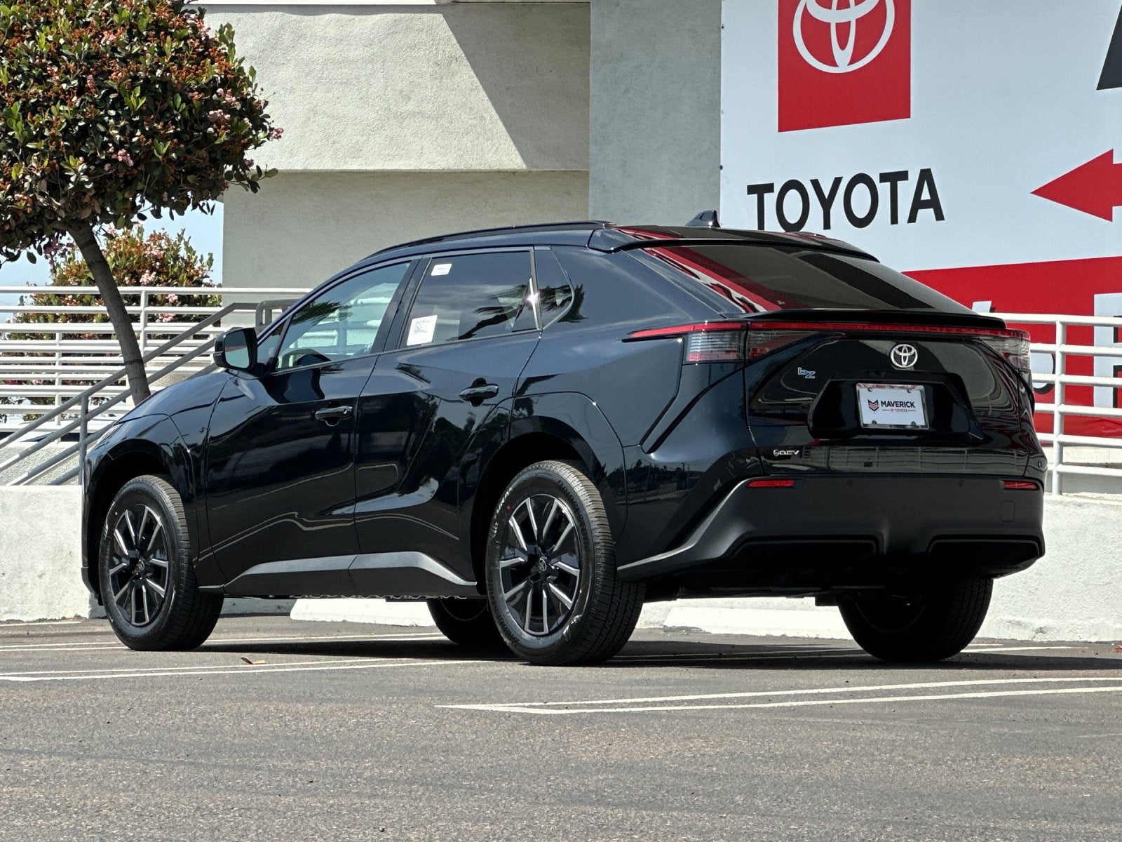 2026 Toyota bZ XLE Plus