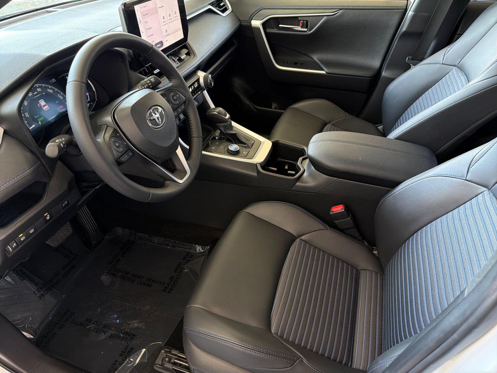 2025 Toyota RAV4 Hybrid XSE