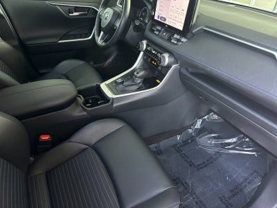 2025 Toyota RAV4 Hybrid XSE