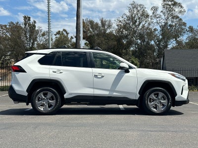 2025 Toyota RAV4 Hybrid LE
