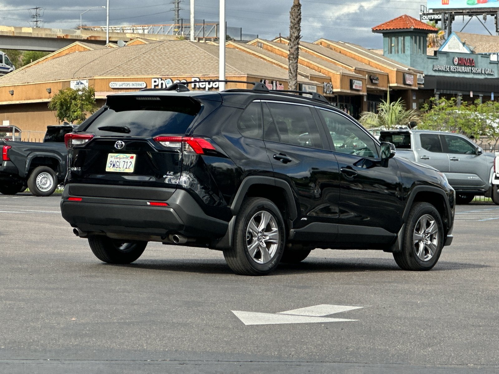 2025 Toyota RAV4 Hybrid LE