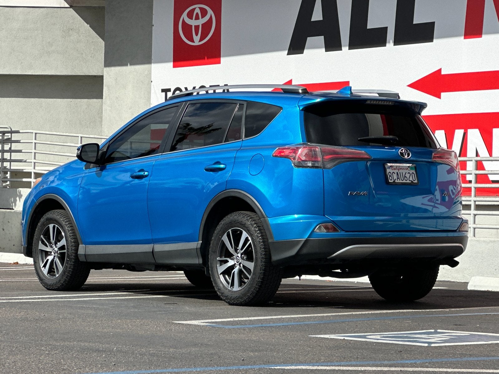 2018 Toyota RAV4 XLE