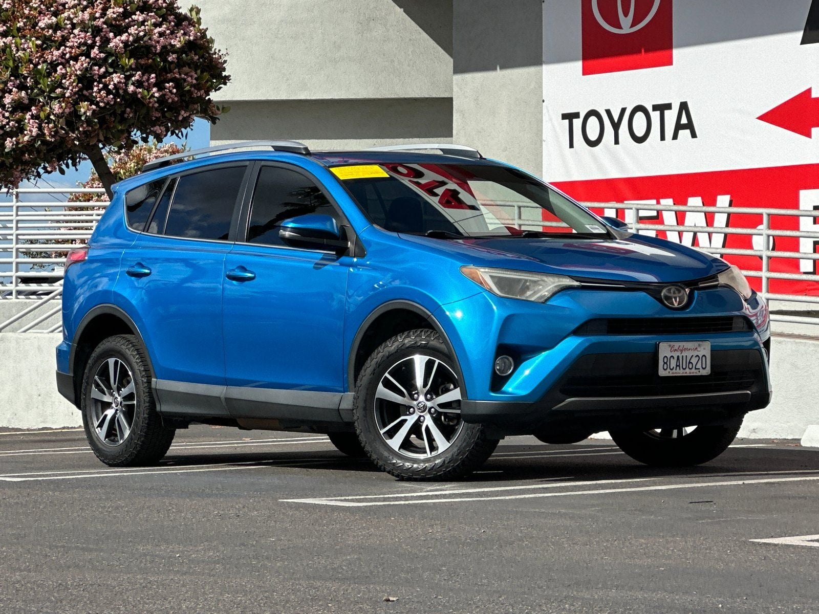 2018 Toyota RAV4 XLE