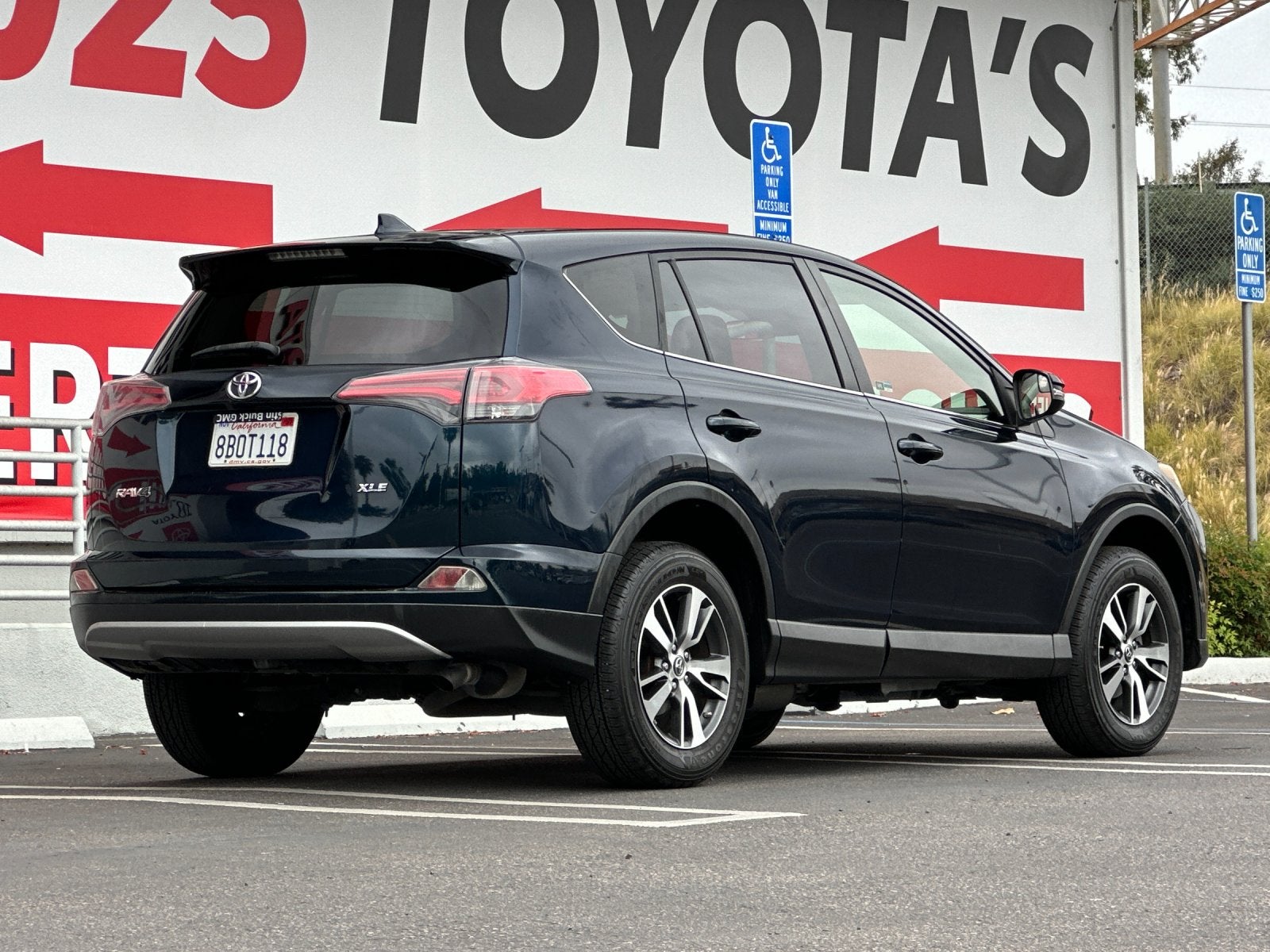 2018 Toyota RAV4 XLE