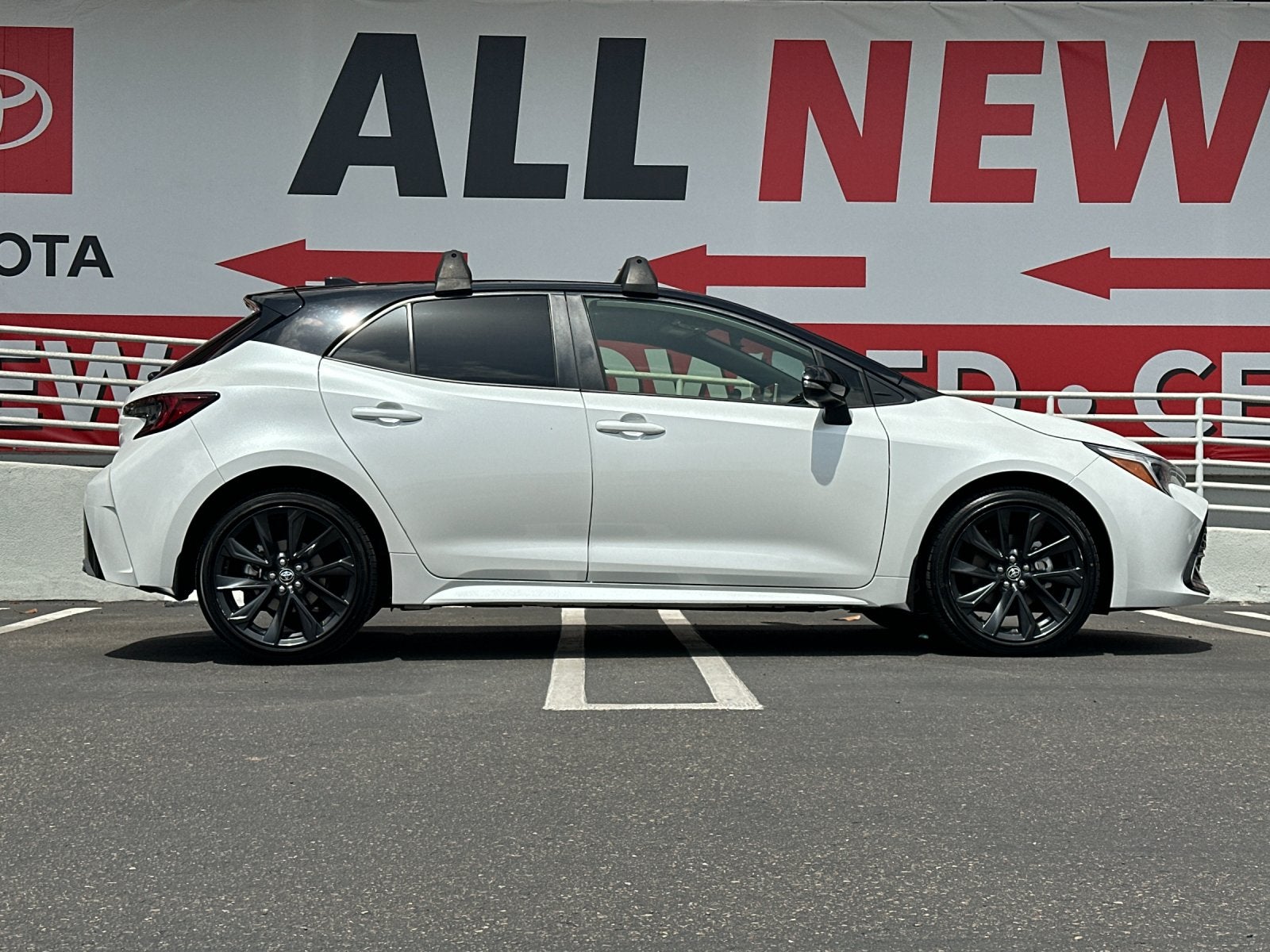 2024 Toyota Corolla Hatchback XSE