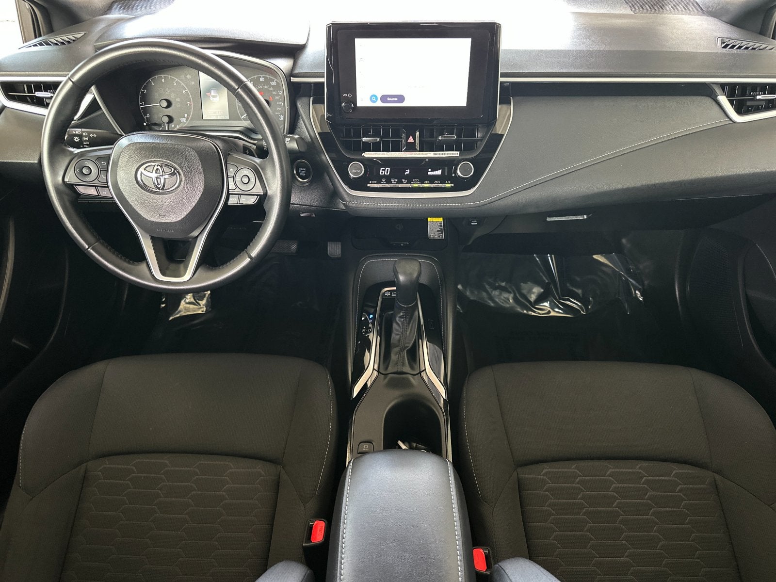 2024 Toyota Corolla Hatchback SE