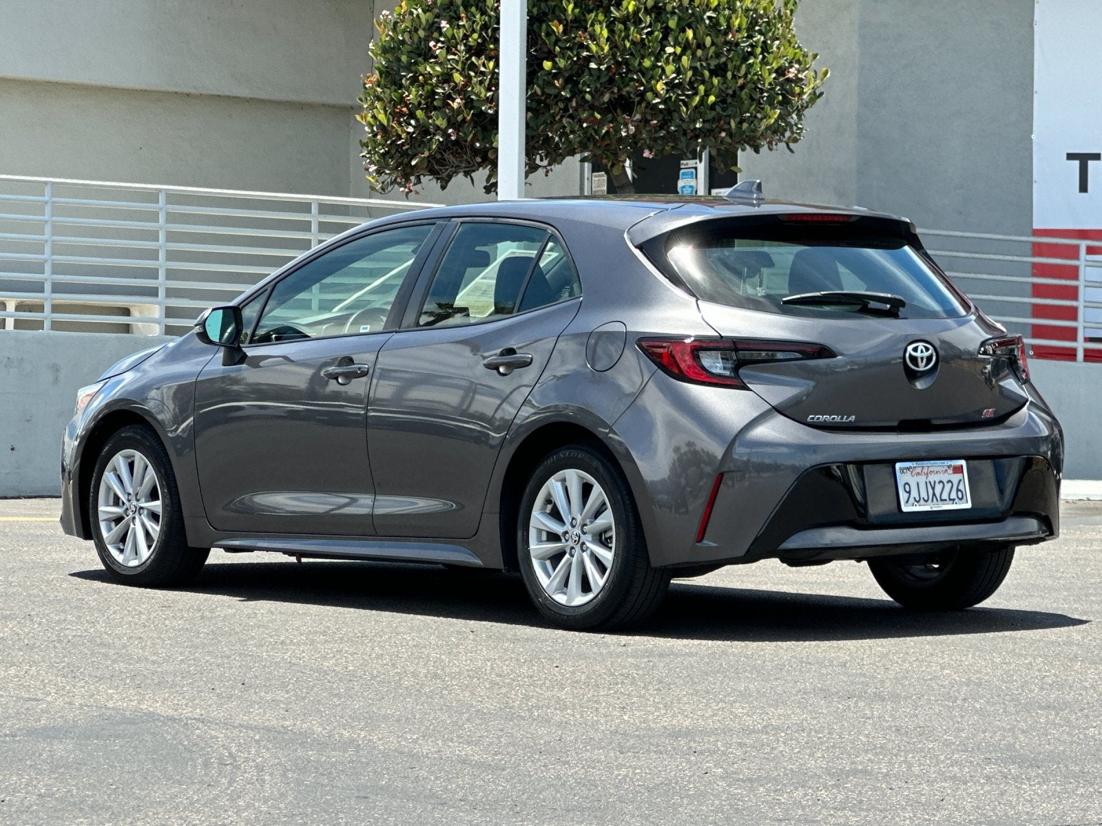 2024 Toyota Corolla Hatchback SE