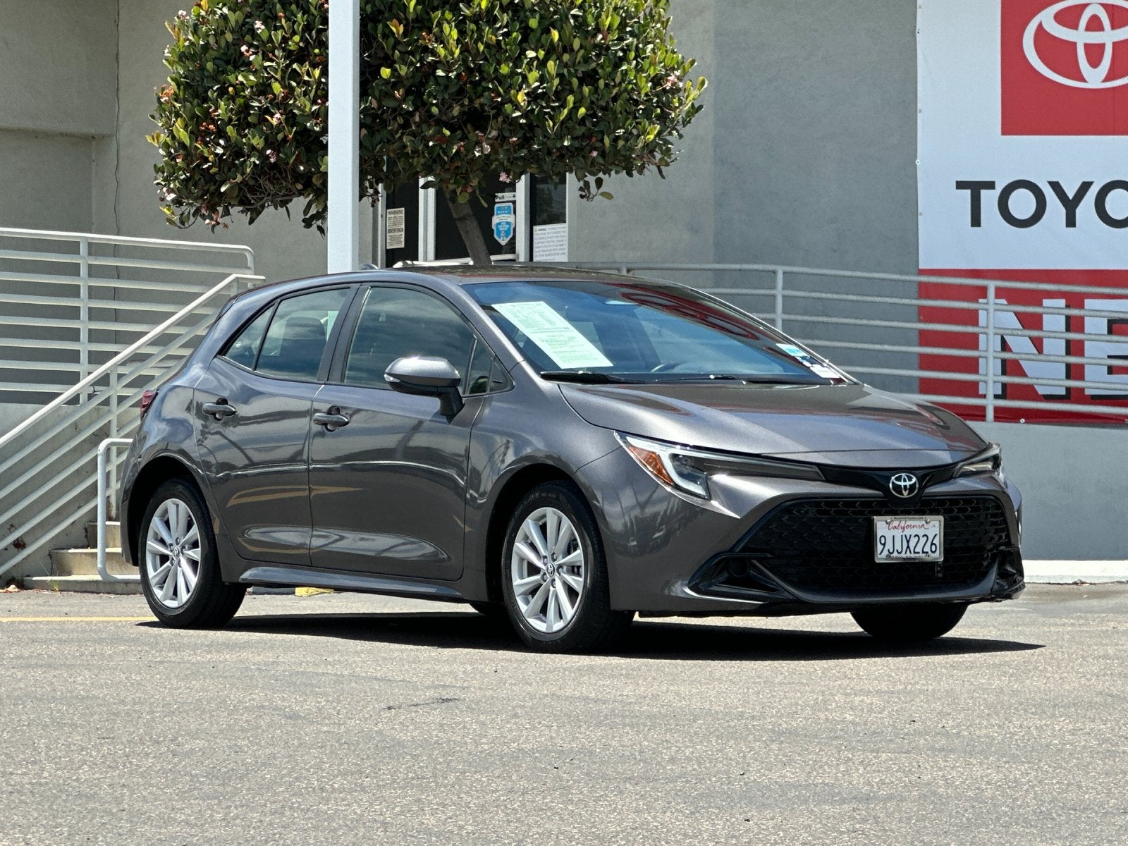 2024 Toyota Corolla Hatchback SE