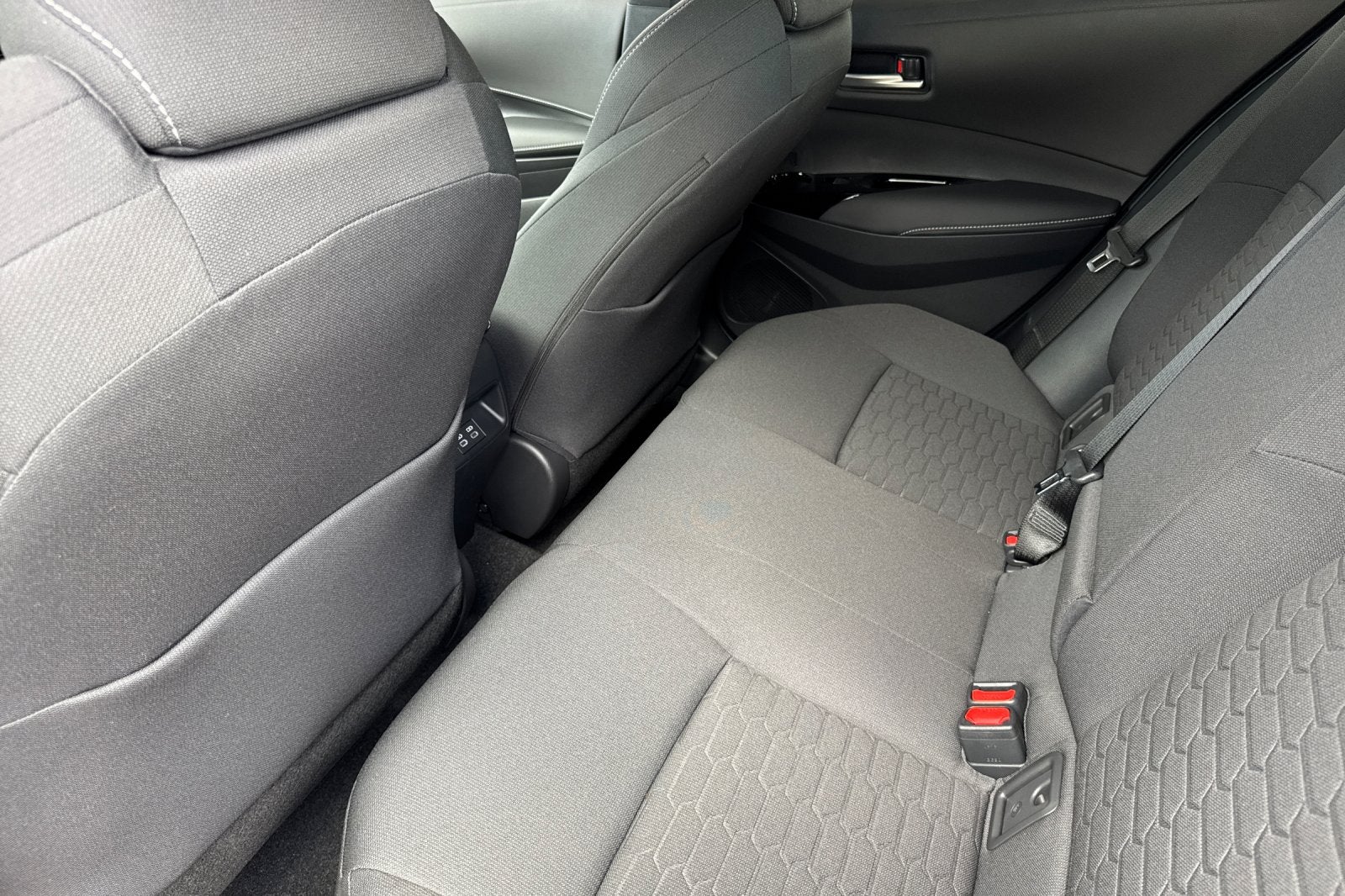 2027 Toyota Corolla SE