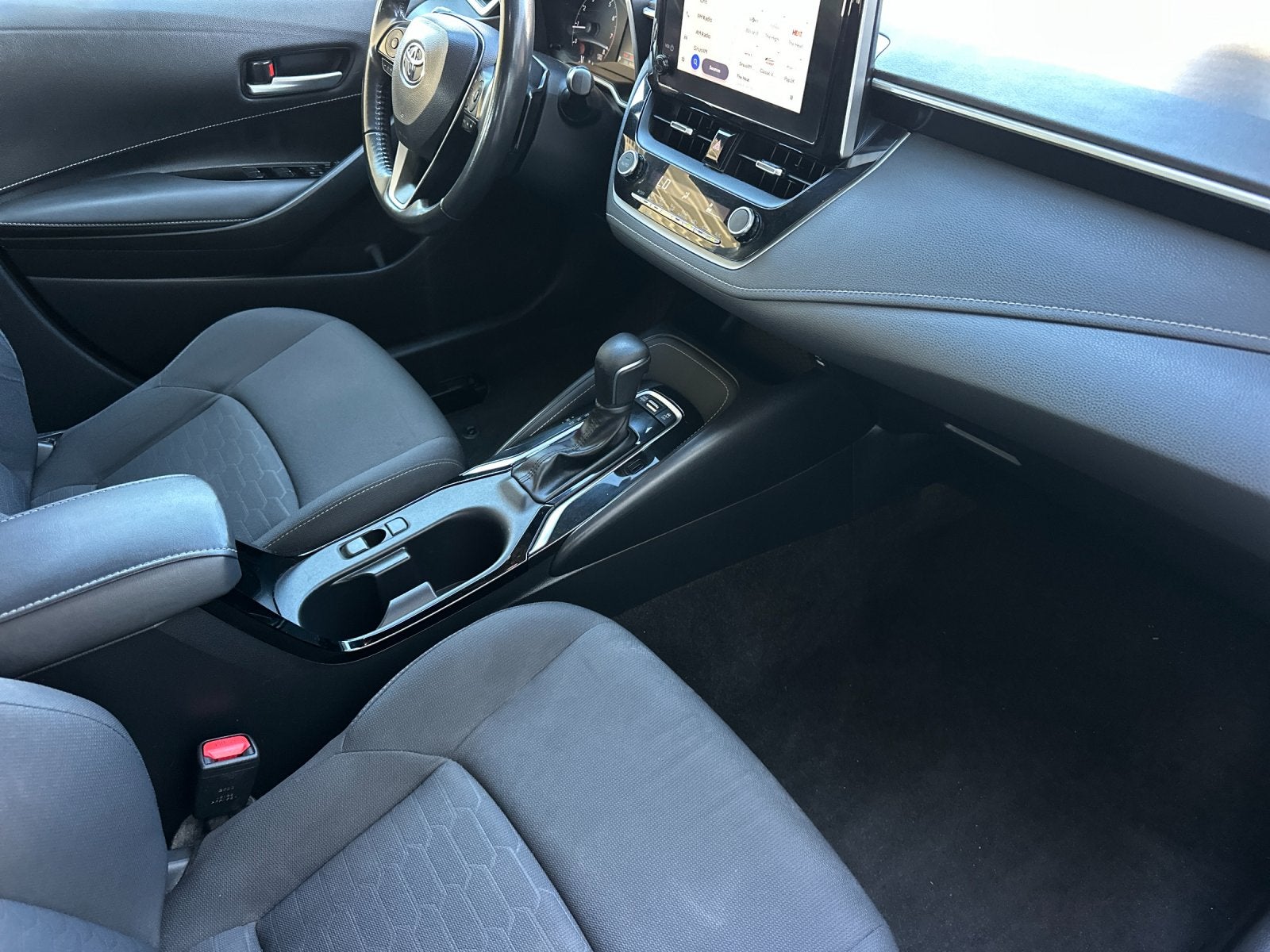 2023 Toyota Corolla Hatchback SE