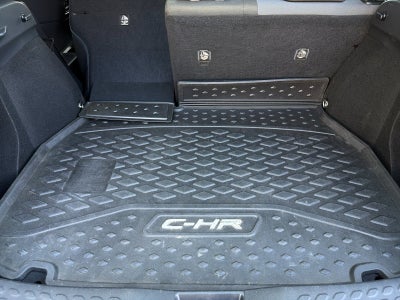 2021 Toyota C-HR LE