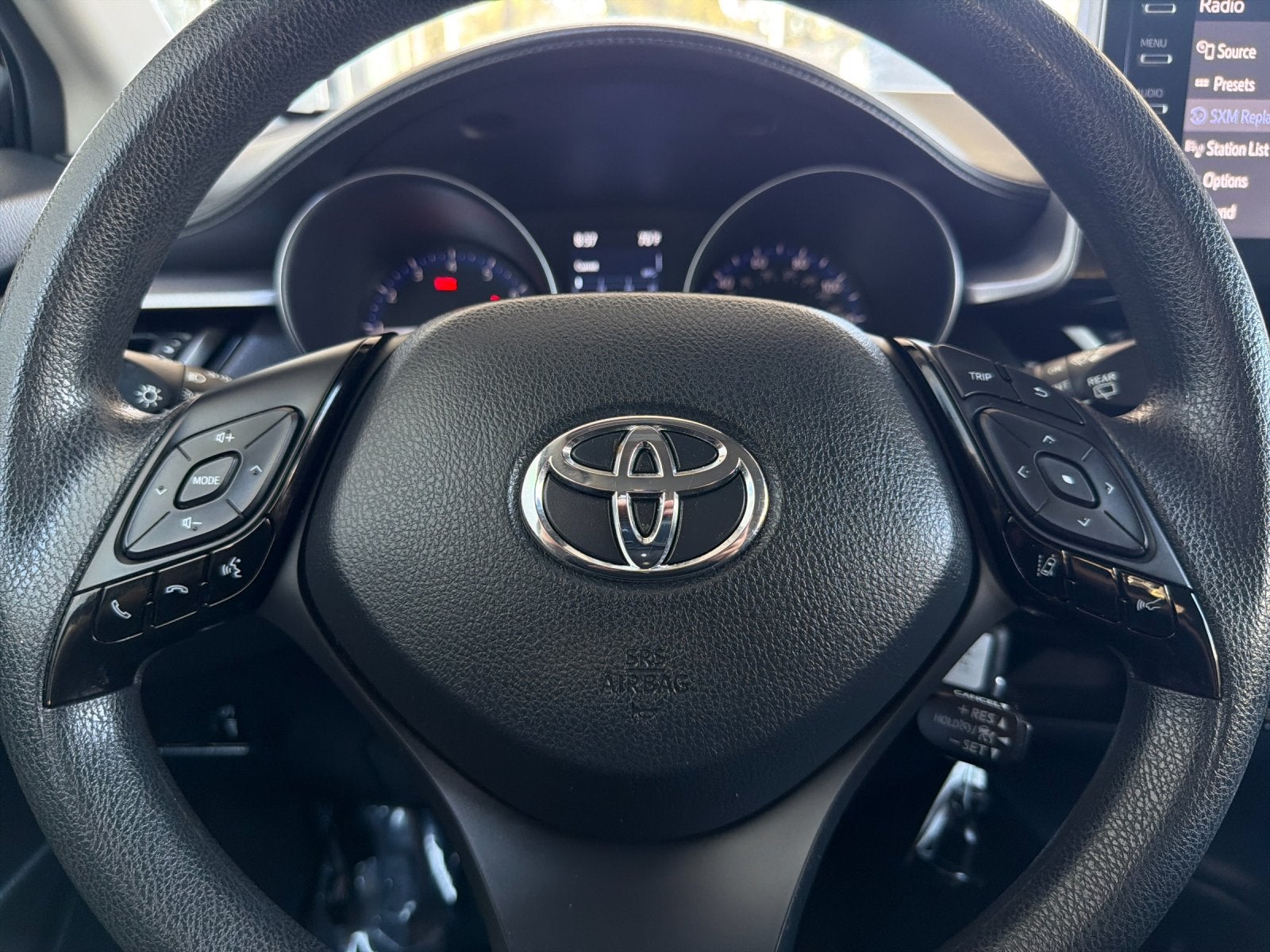 2021 Toyota C-HR LE
