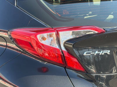 2021 Toyota C-HR LE