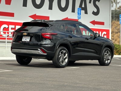 2025 Chevrolet Trax LT