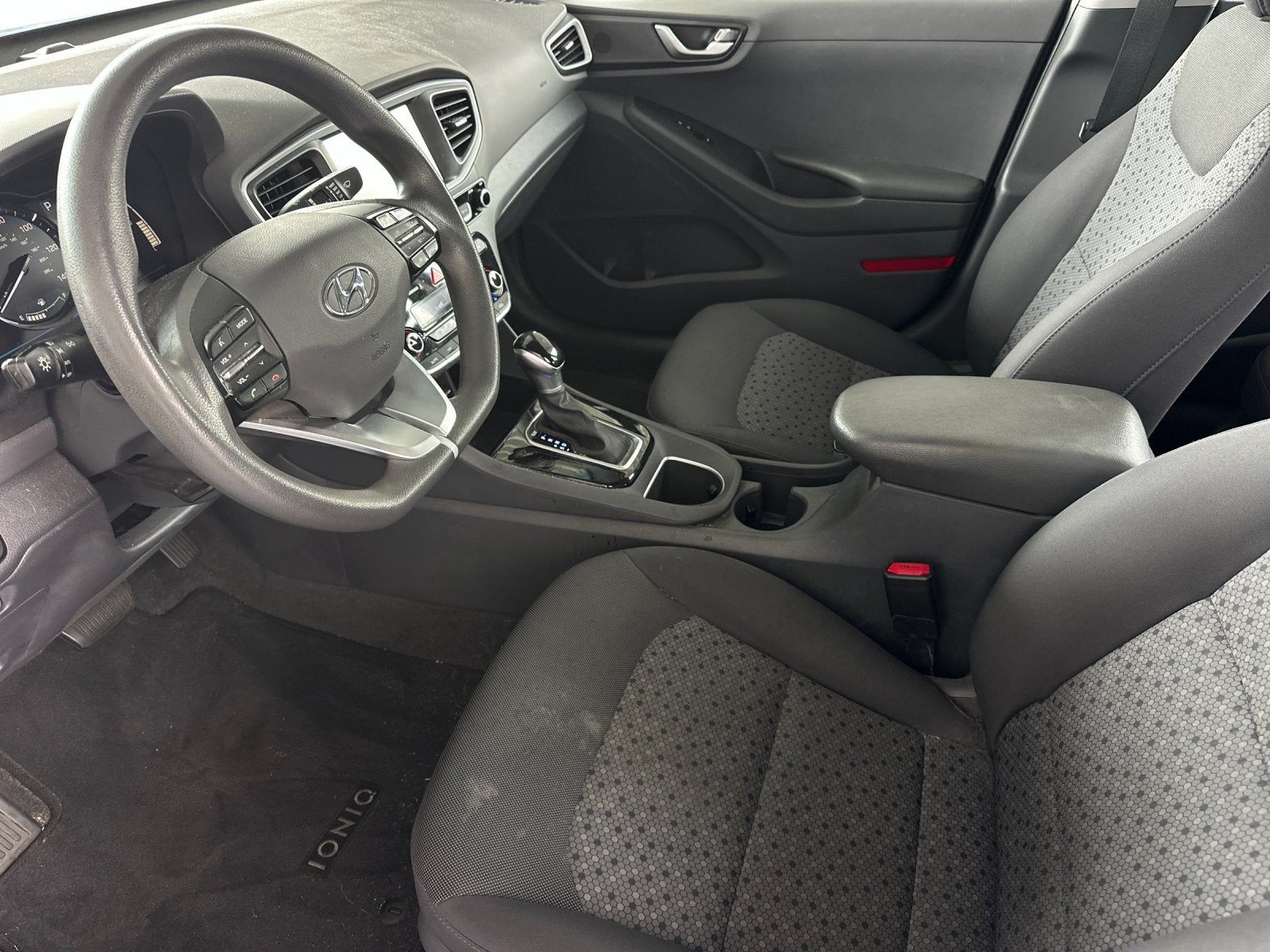 2017 Hyundai Ioniq Hybrid Blue