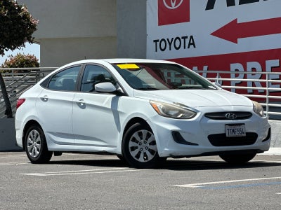 2016 Hyundai Accent SE