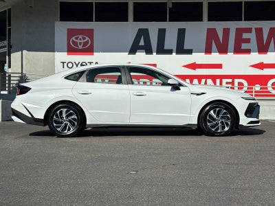 2026 Hyundai Sonata Hybrid Blue