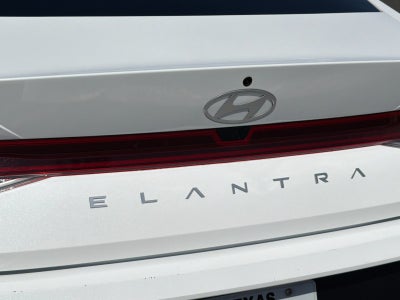 2024 Hyundai Elantra Limited