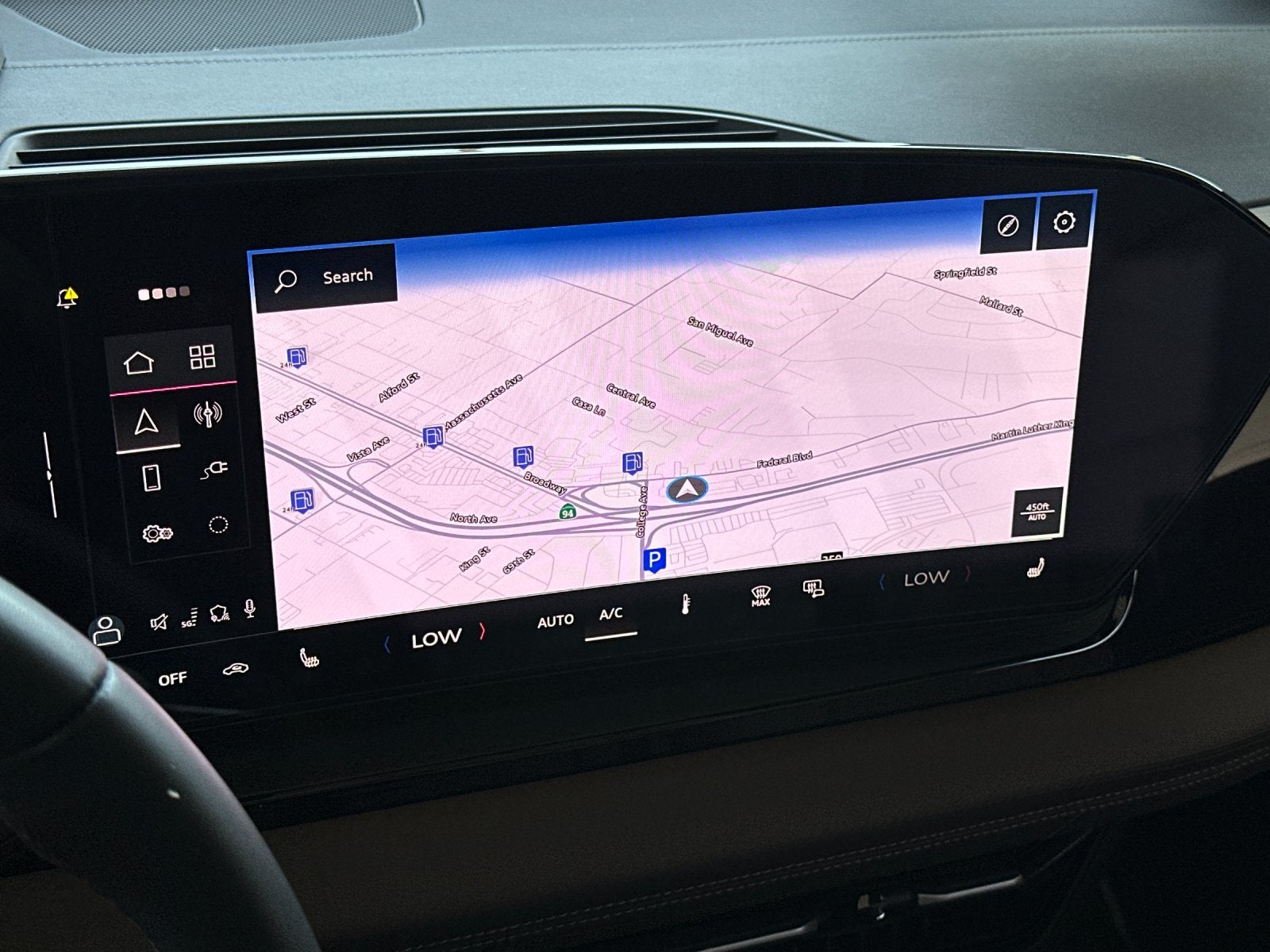 2025 Audi Q6 e-tron Premium Plus quattro