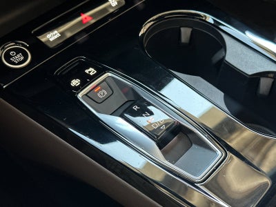 2025 Audi Q6 e-tron Premium Plus quattro