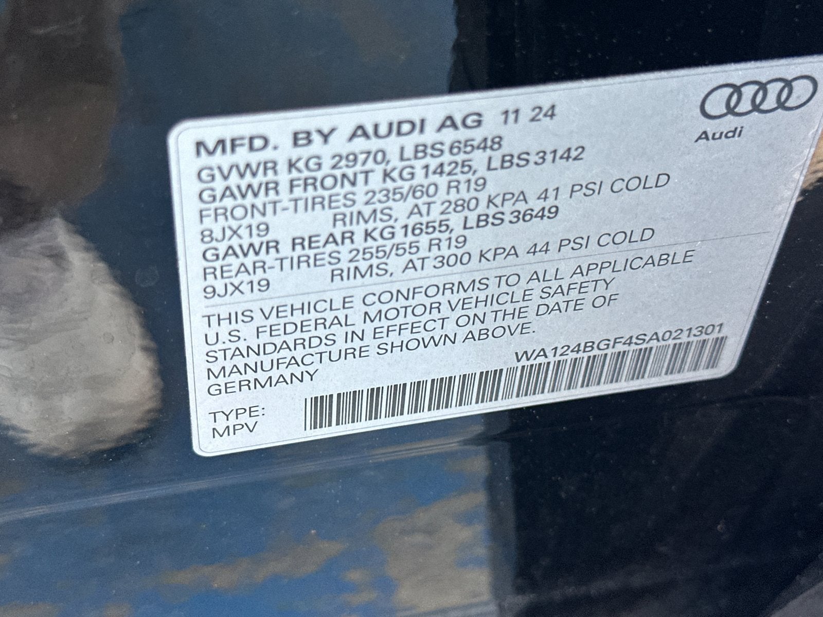 2025 Audi Q6 e-tron Premium Plus quattro