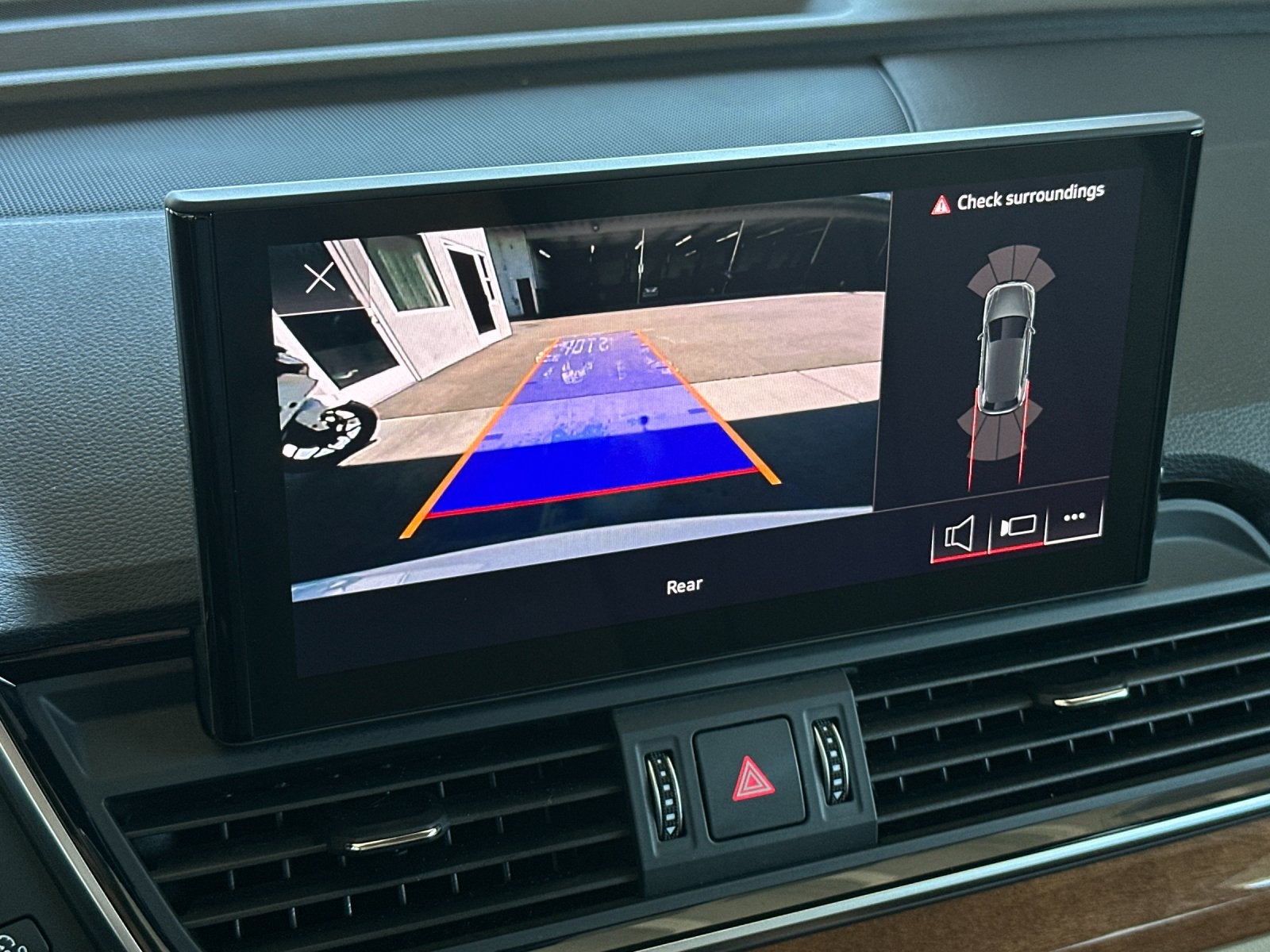 2023 Audi Q5 45 S line Premium quattro