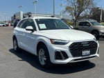 2023 Audi Q5 45 S line Premium quattro