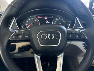 2023 Audi Q5 45 S line Premium quattro