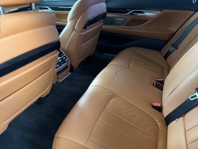 2019 BMW 7 Series 740i