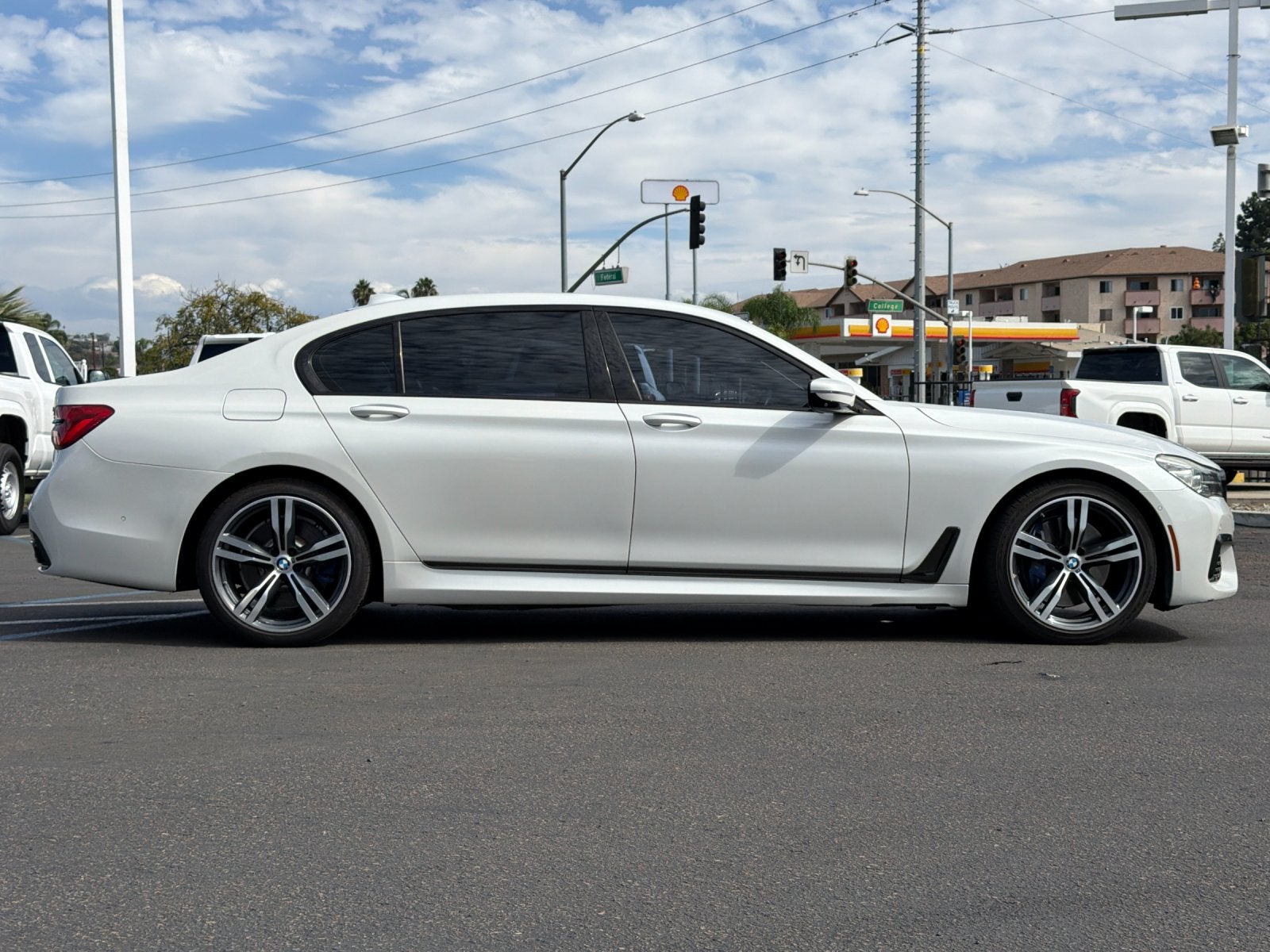 2019 BMW 7 Series 740i