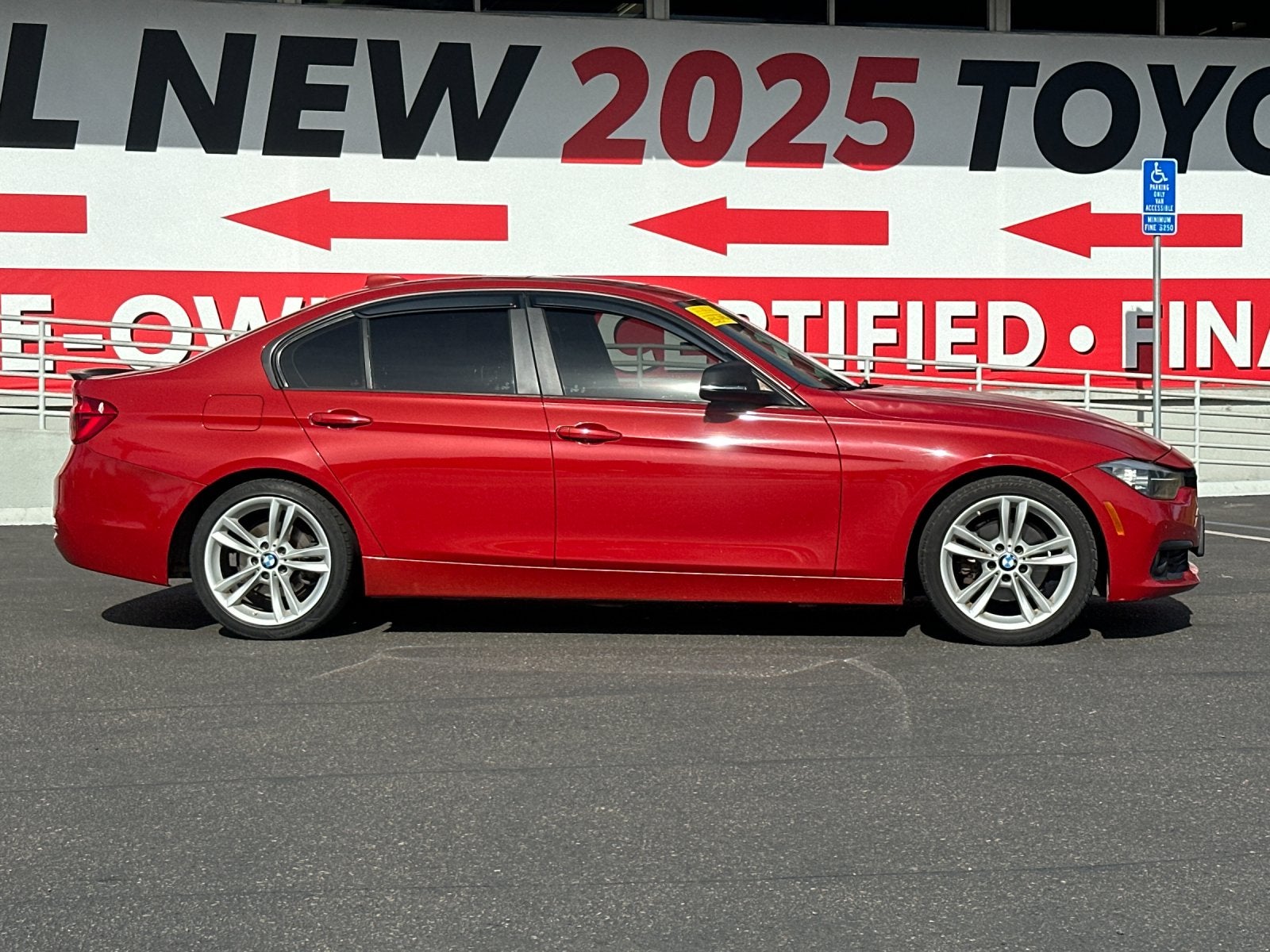 2017 BMW 3 Series 320i