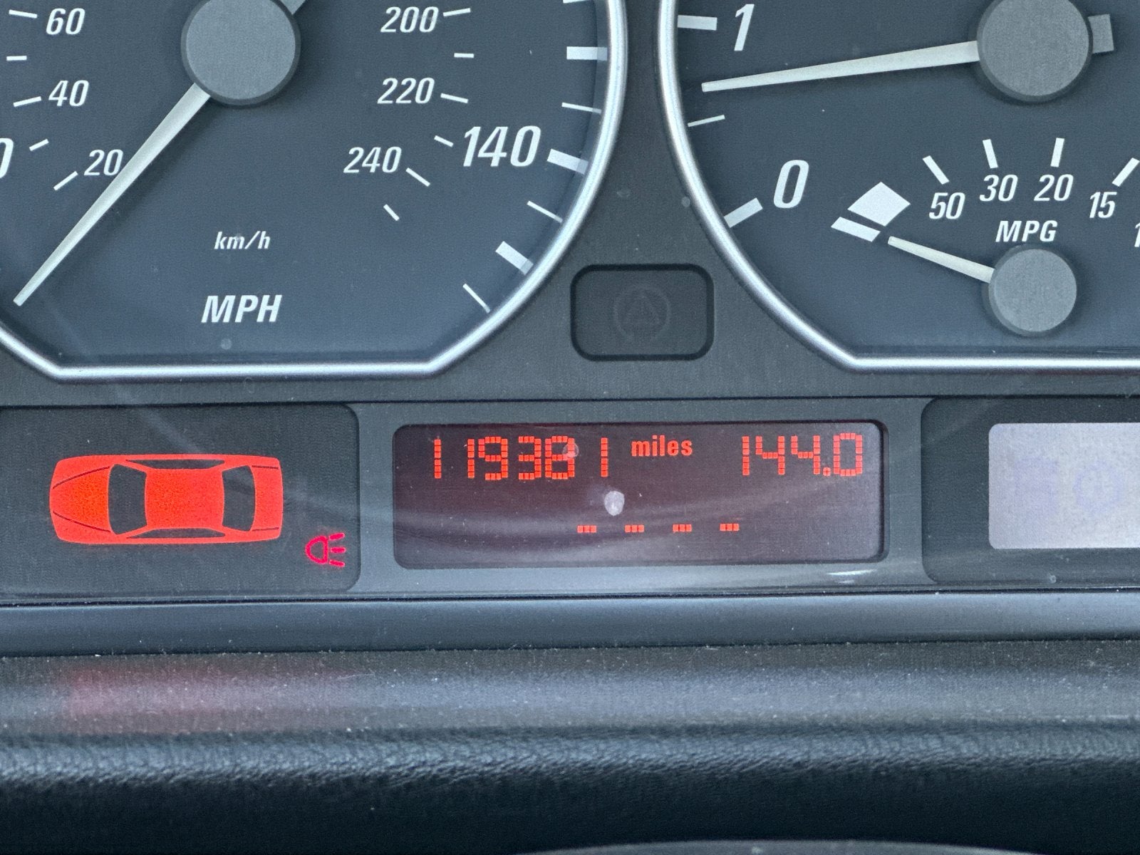 2003 BMW 3 Series 330Ci