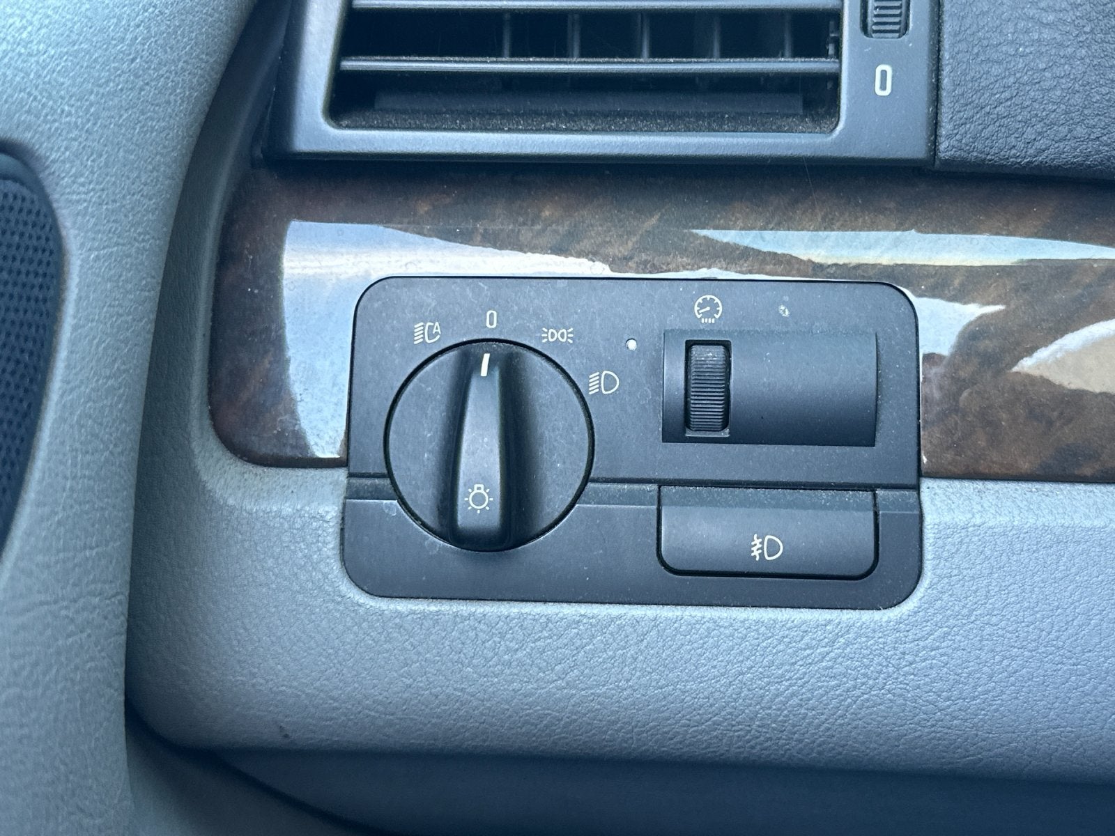 2003 BMW 3 Series 330Ci