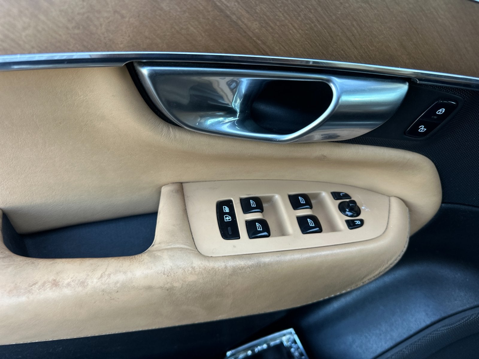 2018 Volvo XC90 T6 Inscription