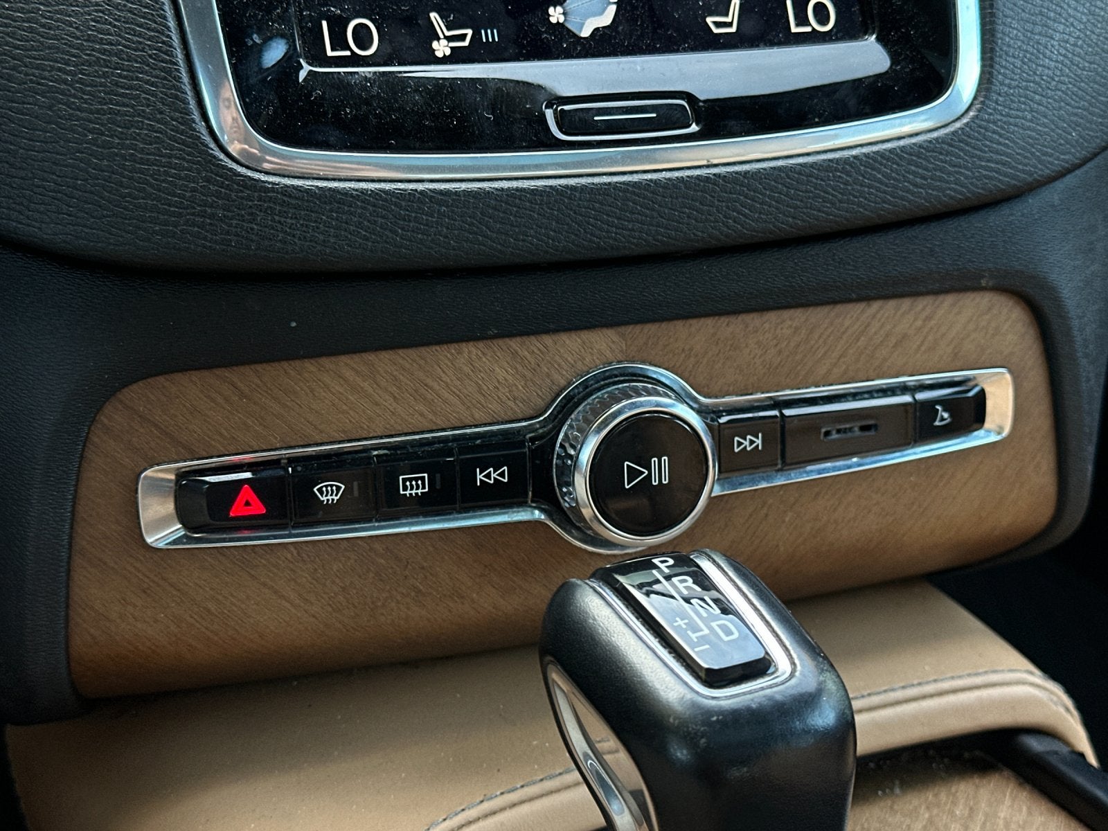 2018 Volvo XC90 T6 Inscription