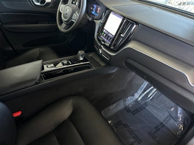 2024 Volvo XC60 B5 Core